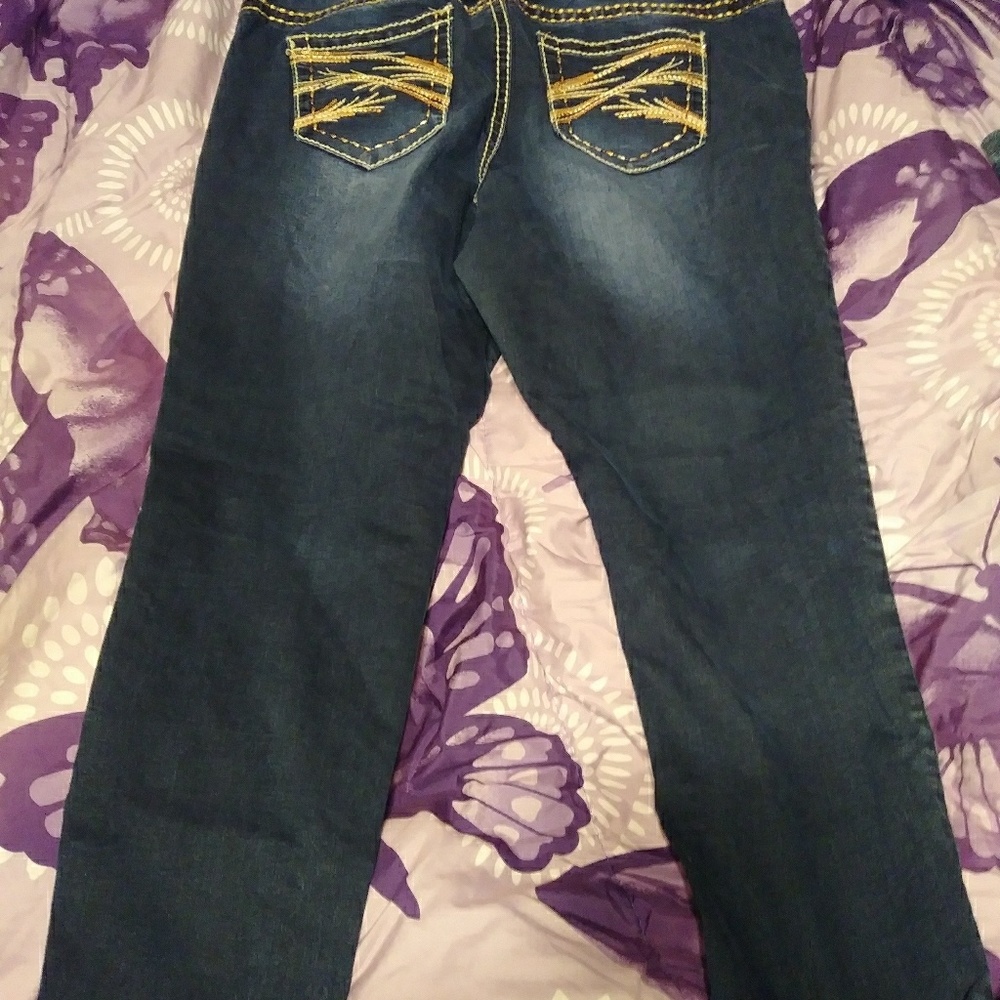 Marucie jeans